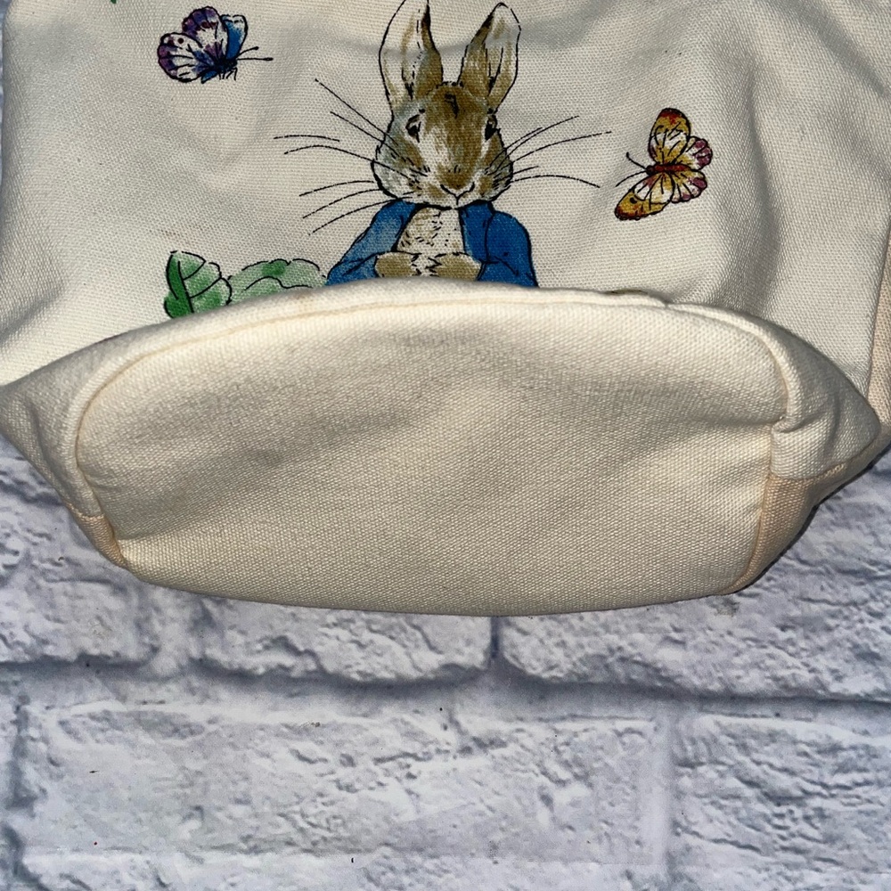 Peter Rabbit Canvas Tote Bag - Picture 2 of 6